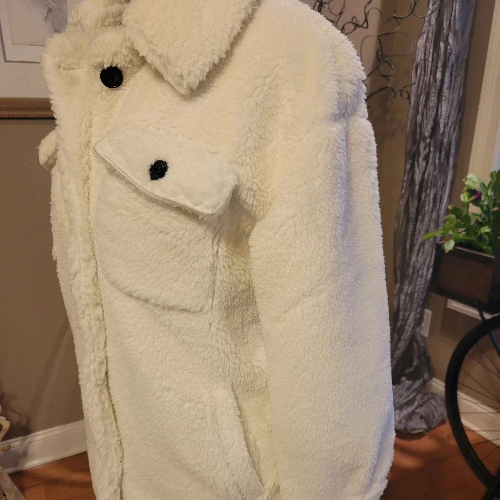 Lucky Brand FAUX FUR Long Sleeve Button Up Coat Designer #691 - Picture 3 of 14